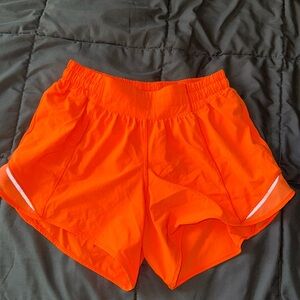 Lululemon Hotty Hot shorts
